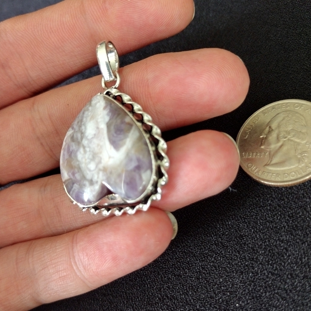 Silver And Stone Heart Pendant - Picture 4 of 9